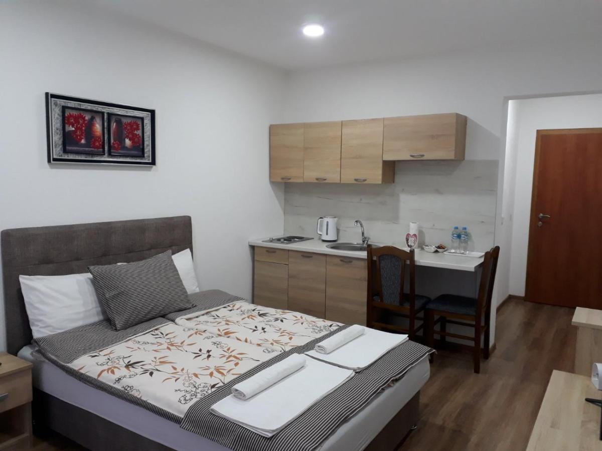 Apartments Karic Aerodrom Tuzla Dubrave Gornje Exterior foto
